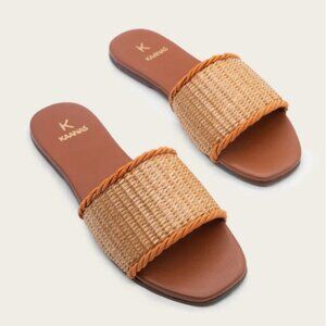 NWT Kaanas Azurita Brandy Sandals, Size 10